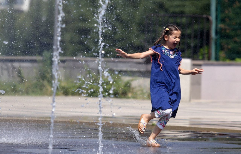 Bursa'da sıcaktan bunalan çocuklar oraya koştu! - Resim: 2