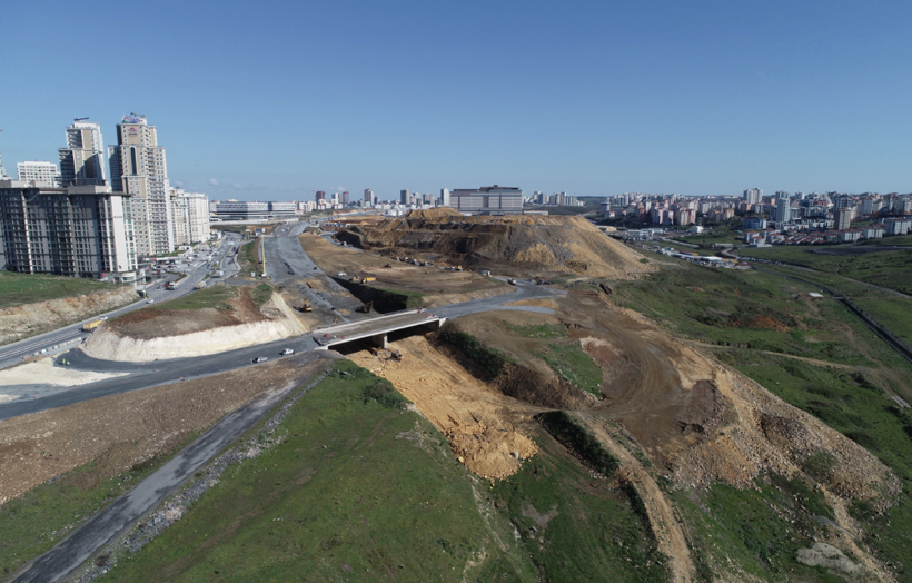 Başakşehir Şehir Hastanesi’nde geri sayım açılışa 3 gün kala kara yolları ortaya çıktı - Resim: 1