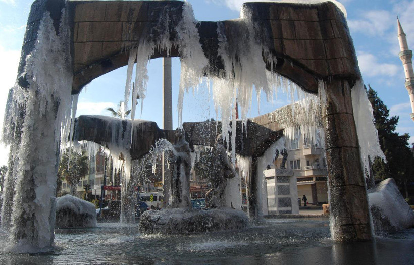 Sibirya değil Türkiye Eskişehir'de nehir dondu - Resim: 3