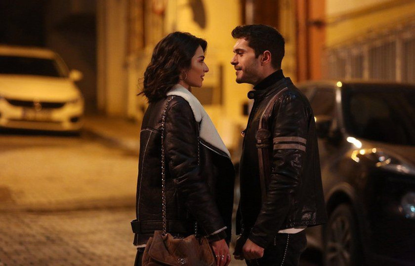 Seks sahnesi bile kurtaramadı! Show TV'nin 4 başrollü dizisi final yapıyor - Resim: 2