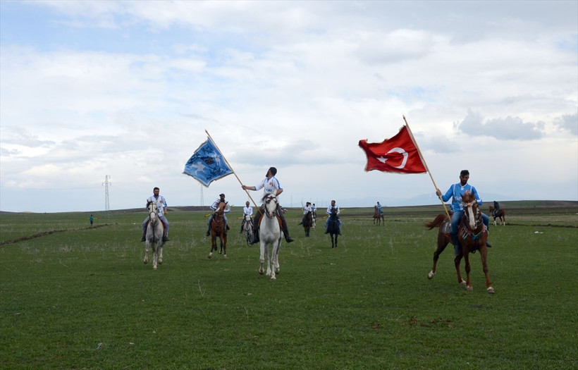 Karslılar ramazan ayında böyle eğleniyorlar - Resim: 3