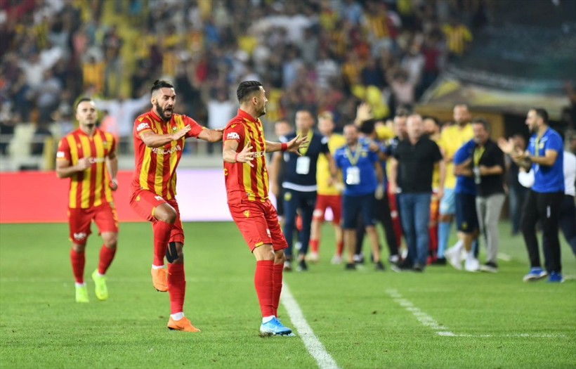 Partizan'la karşılaşan Yeni Malatyaspor Avrupa'ya veda etti - Resim: 2