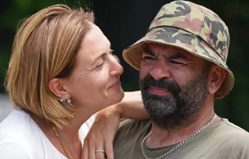 Ceyda Düvenci'den sonra bir aşk pozu da Bülent Şakrak'tan geldi! "Alayına..." - Resim: 1