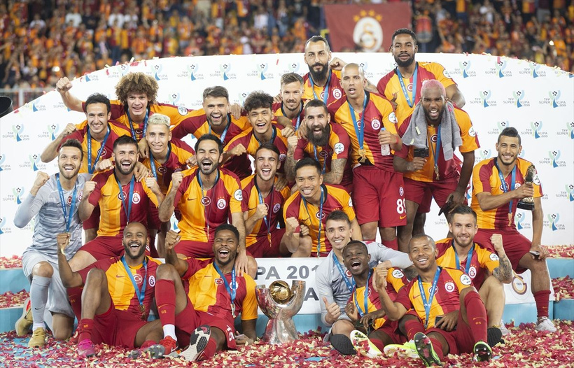 Galatasaray'dan kupalara ambargo - Resim: 2