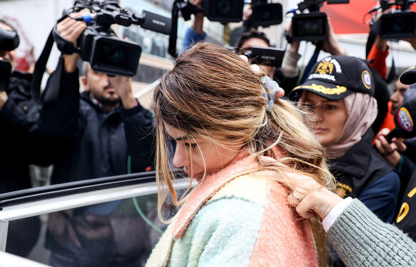 Kardeşi hapiste Nihal Candan tatilde! 24 yıla kadar hapsi isteniyordu, tatil paylaşımları gündem oldu: "Hani kapanıyordun?" - Resim: 2