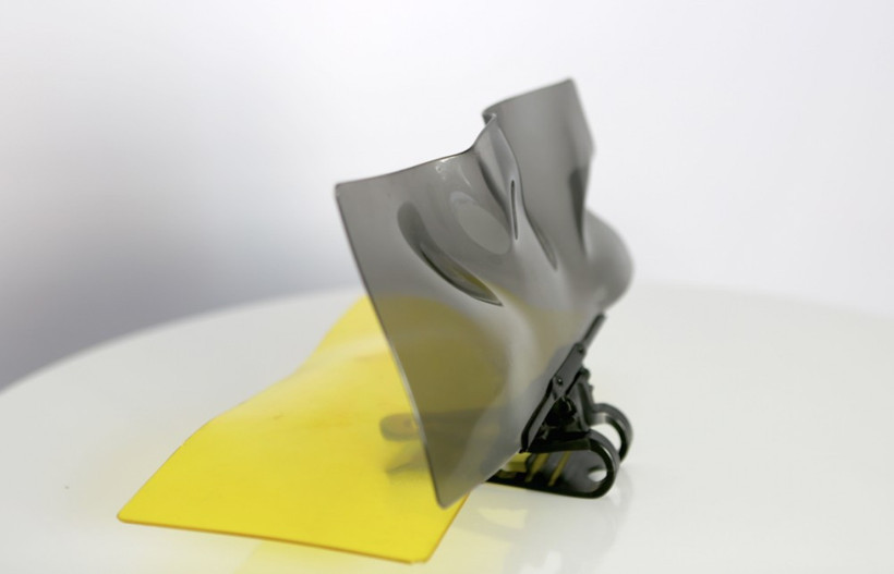 Day and Night Visor dolandırıcılığı paketi açan şaşıp kalıyor - Resim: 3