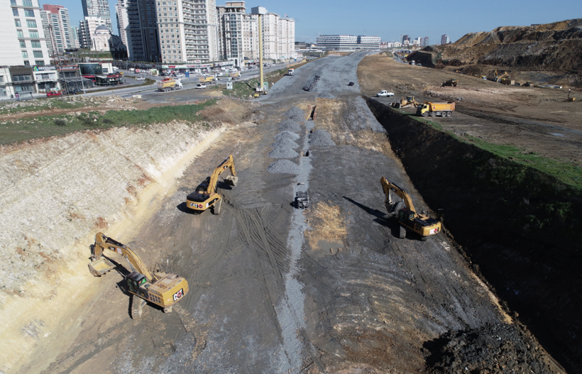 Başakşehir Şehir Hastanesi’nde geri sayım açılışa 3 gün kala kara yolları ortaya çıktı - Resim: 2