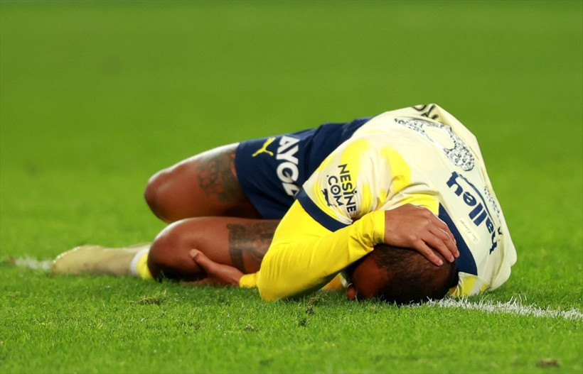 Fenerbahçe'de korkunç sakatlık! Pedro acı içinde yerde kaldı: Mert Hakan'ın yüz ifadesi her şeyi özetledi! - Resim: 1