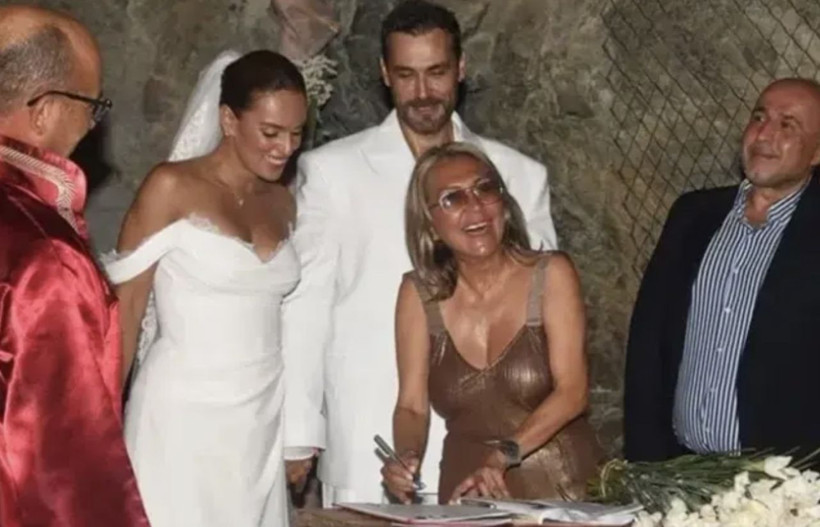 Bestemsu Özdemir evlenmişti! Acil nikah masasına oturmasının nedeni ortaya çıktı - Resim: 4