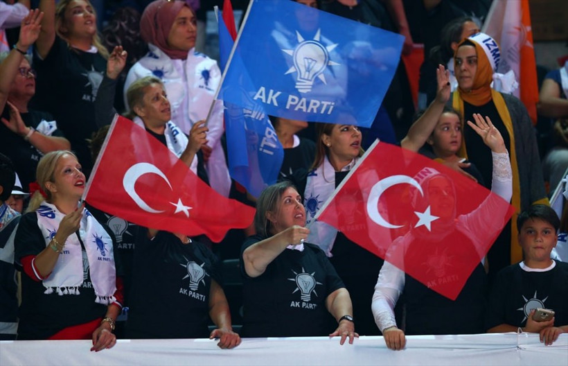 Ak Parti kongresinden kareler büyük coşku - Resim: 2