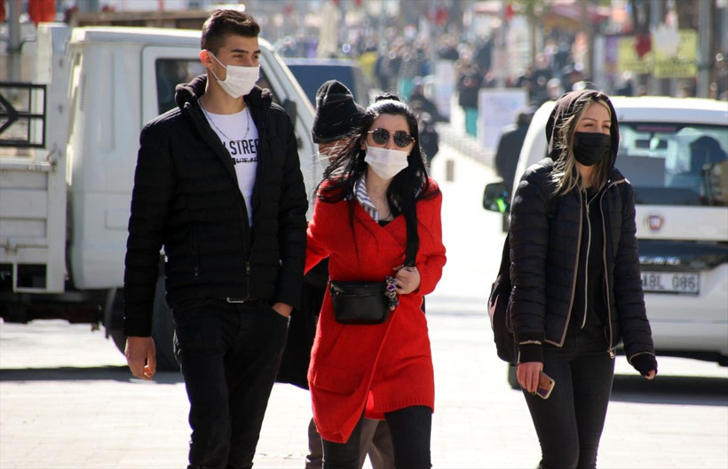 Batıdaki tek 'mavi' şehir Uşak'ta vakalar fırladı sadece 3 'mavi' şehir kaldı! İşte il il son durum - Resim: 3