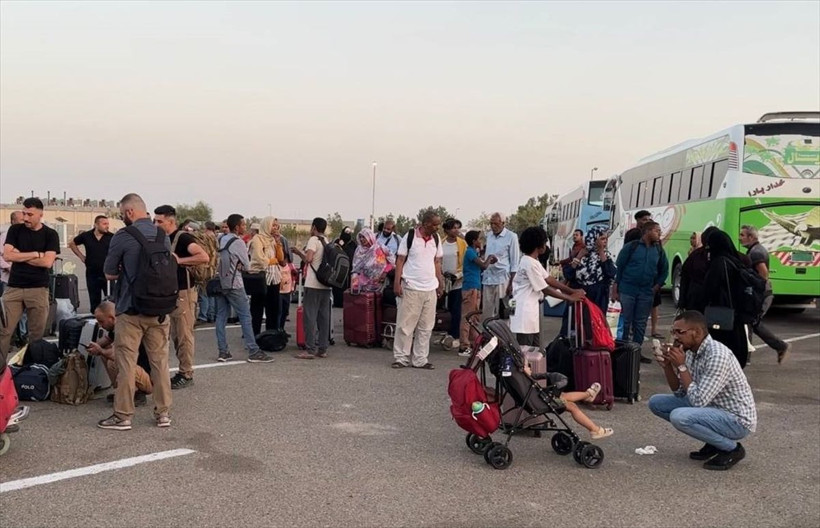 Sudan'daki çatışmalar nedeniyle 132 kişi daha Türkiye'ye getirildi - Resim: 3