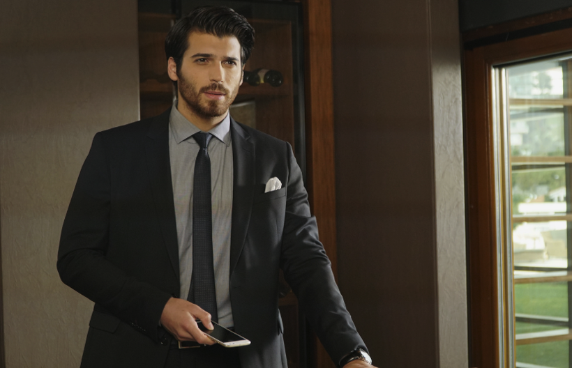 Ünlülere yönelik uyuşturucu operasyonu genişliyor! Selen Görgüzel ve Can Yaman da gözaltında - Resim: 4