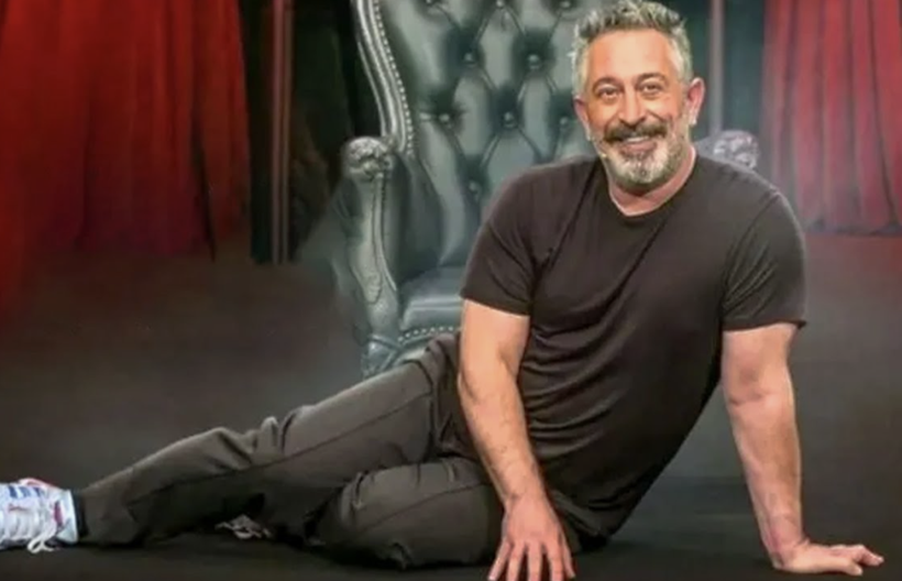 Cem Yılmaz'a şok! Sahnede anlattığı vize olayı başına geldi - Resim: 2