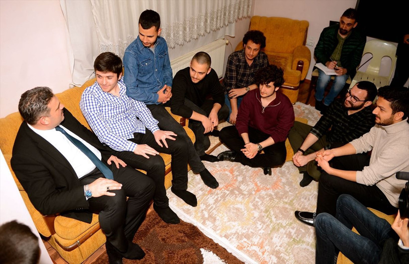 Rektör Şafak Ertan Çomaklı'dan öğrenci evine sürpriz siyaret - Resim: 2