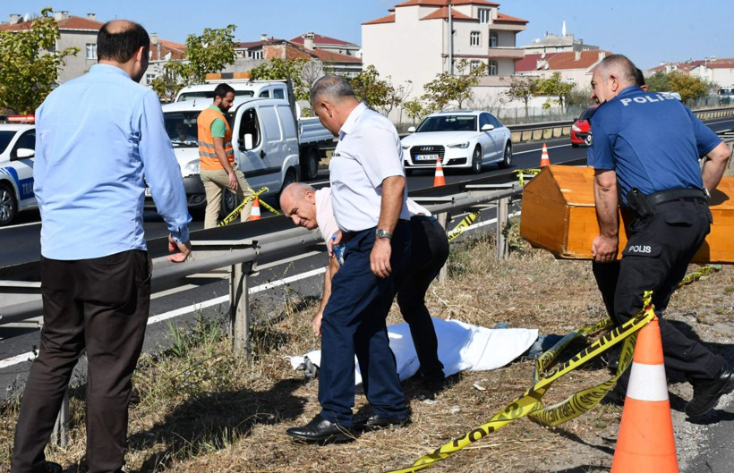 Tekirdağ'da kazada ölen amcasını gözyaşları içinde teşhis etti! - Resim: 1