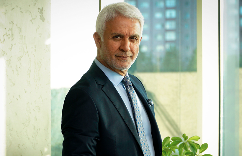 Talat Bulut'a mahkemeden ret geldi! Yasak Elma'da set çalışanına taciz olayı - Resim: 4