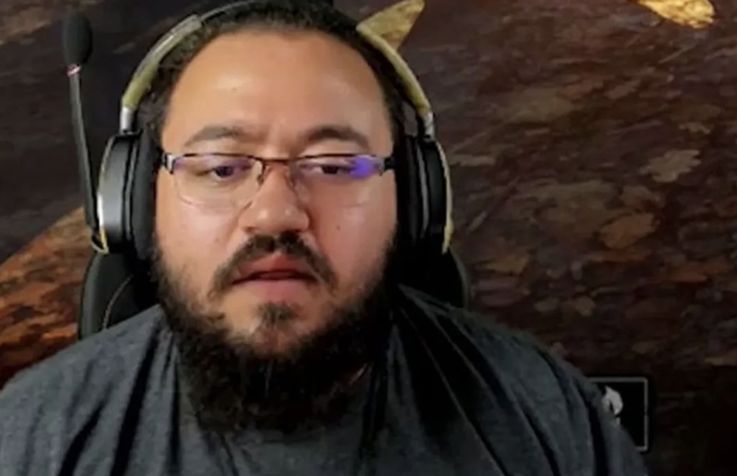 Tutuklanan Jahrein'den oyuncu Elçin Sangu'ya "çomar" davası - Resim: 2