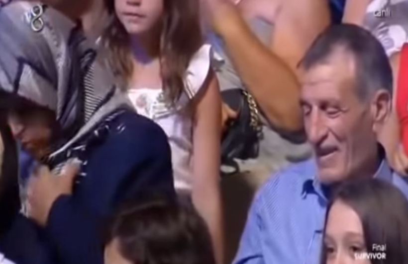 Survivor 2019 şampiyonu Yusuf'un annesi fenalaştı! Canlı yayında korkutan anlar - Resim: 2