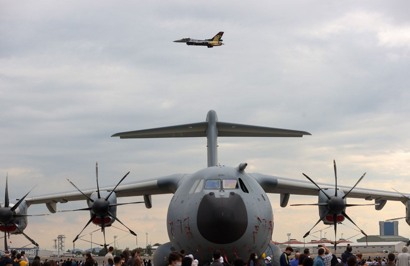 TEKNOFEST İstanbul'da nefes kesen anlar! SOLOTÜRK'ten muhteşem şov - Resim: 3