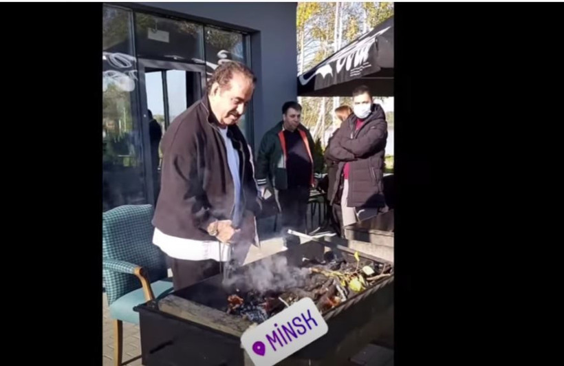 İbrahim Tatlıses 12 yılın ardından ilk kez yurtdışı konserinde! Önce mangal yaptı! - Resim: 4