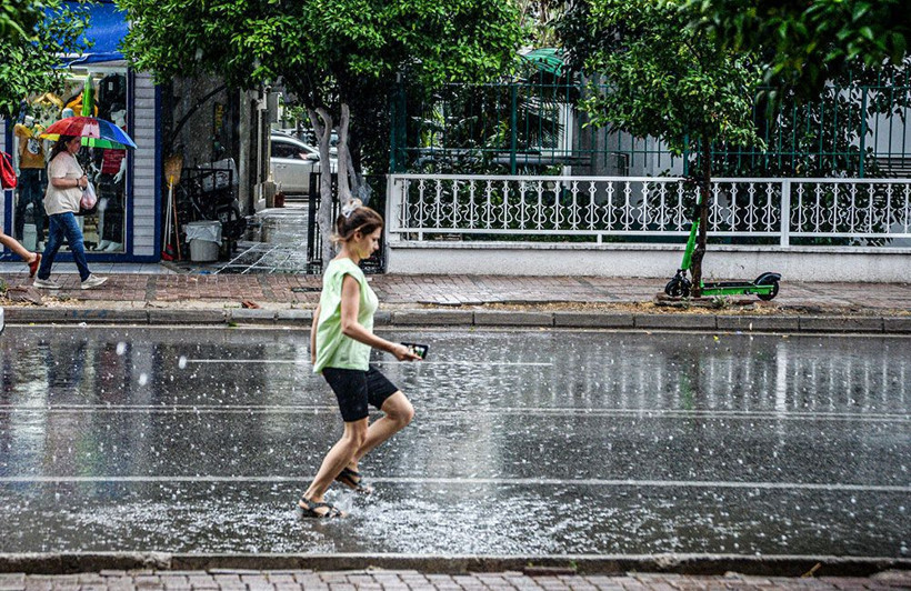 Cami hoparlörlerinden uyarı yapılıyor! 3 il için AFAD teyakkuza geçti tam 5 gün sürecek - Resim: 4