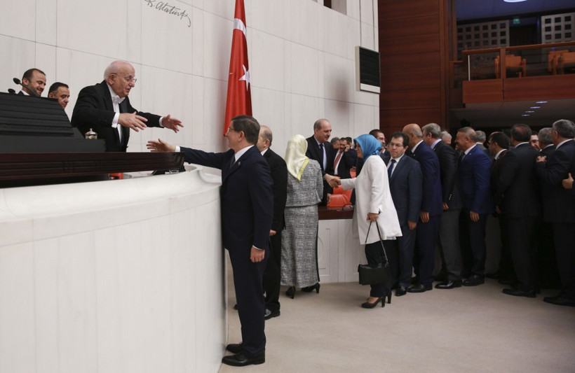 65. Hükümet güven oylaması Meclis'te ilginç anlar! - Resim: 4