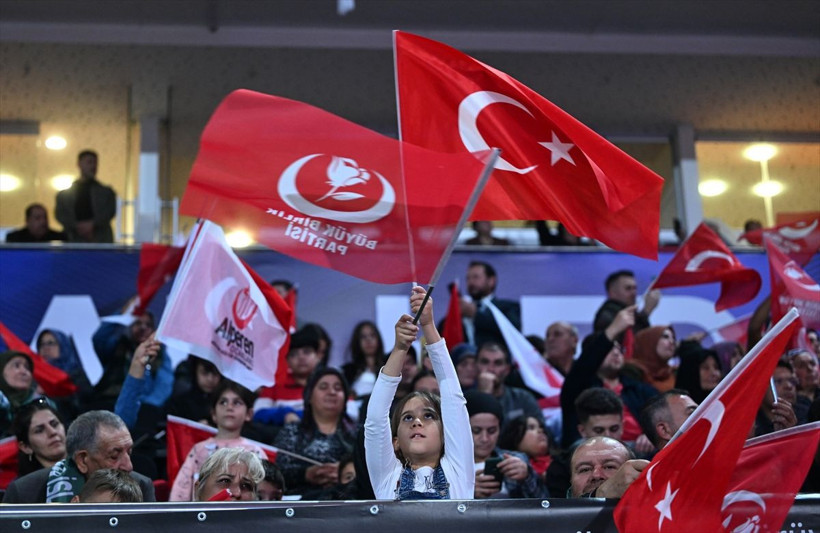 BBP 12. Olağan Büyük Kurultayı yapıldı kongreden dikkat çeken kareleler Mustafa Destici Arap ülkelerini kınadı - Resim: 4