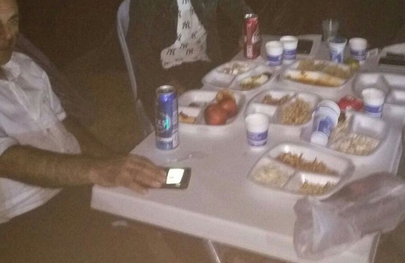 Kim takar içki yasağını CHP'lilerin şehitlikteki skandal görüntüleri - Resim: 1