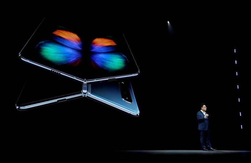 Samsung GALAXY Fold'un özellikleri neler fiyatı ne kadar? - Resim: 1