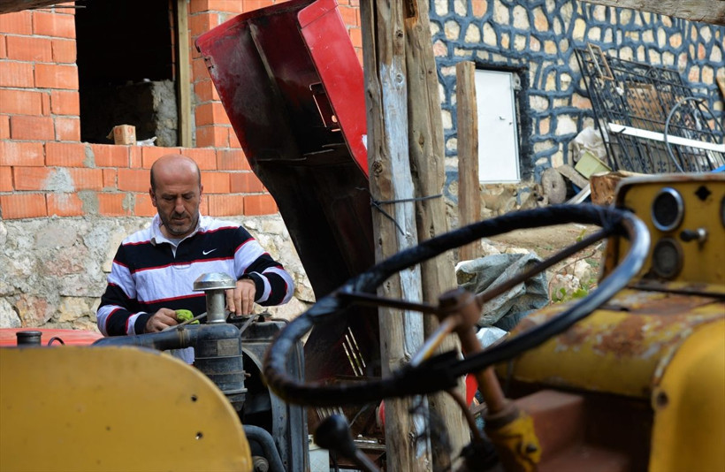 Bilecik'te bahçede görüp aldı fabrikanın teklifi bile reddetti! Gözü gibi bakıyor - Resim: 2