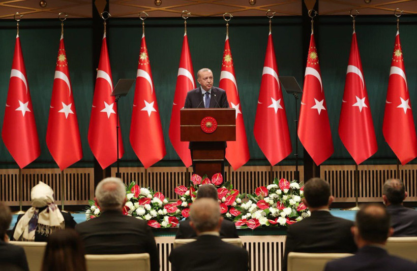 Yeni normalleşme böyle olacak! Yüz yüze eğitim, sokağa çıkma yasakları kafe ve restoranlar... - Resim: 1