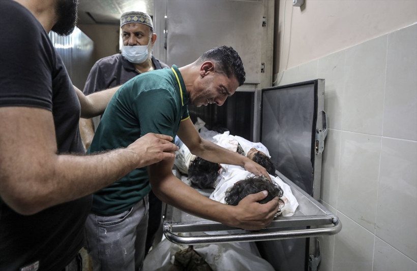 İsrail aralarında hamile bir kadının olduğu 6 kişilik ailenin tüm fertlerini öldürdü - Resim: 1