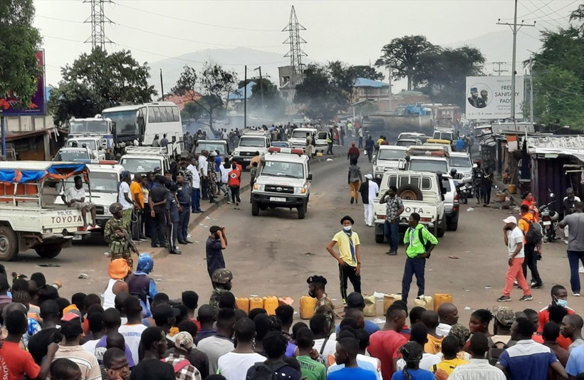 Büyük facia! Akaryakıt tankeri patladı 92 kişi yanarak öldü - Resim: 2