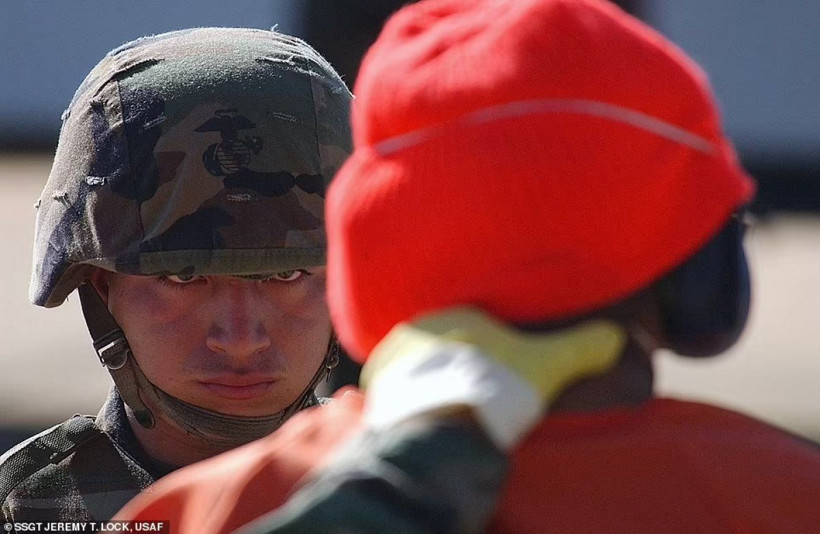 Guantanamo'nun ilk kez yayınlanan fotoğrafları dünyanın en kötü hapishanesi - Resim: 4