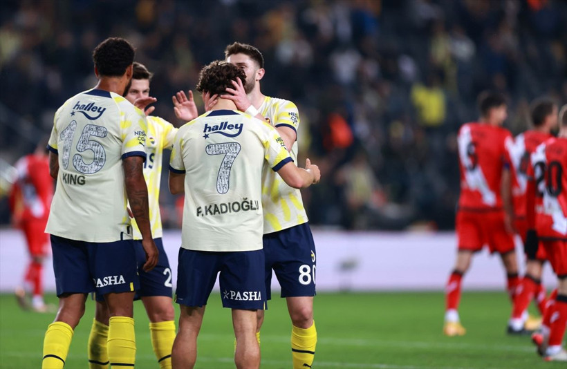 İngiliz devi Attila Szalai'yi istiyor! Fenerbahçe'ye sürpriz takas teklifi - Resim: 2