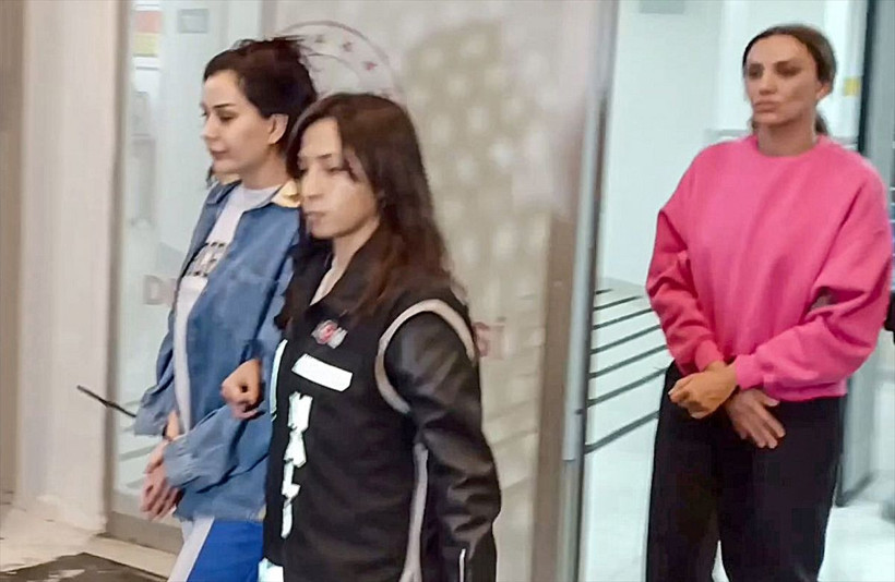 Evinden hiç para çıkmayan Dilan Polat'tan garip istek! 'Cildim çok önemli' deyip... - Resim: 1