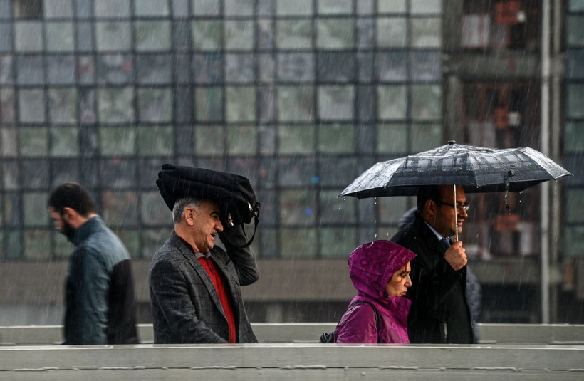 17 şehirde sarı alarm verildi! Meteoroloji uyardı bugün havaya dikkat! İstanbul, Ankara, Yozgat... - Resim: 1
