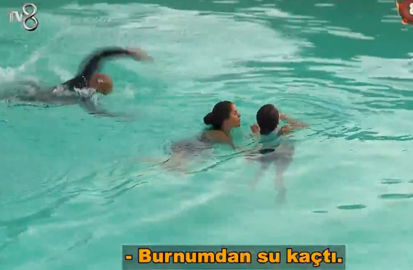 Kaan-Melih düellosu! Survivor'a veda eden isim belli oldu, Sevgi yürekleri ağza getirdi - Resim: 3