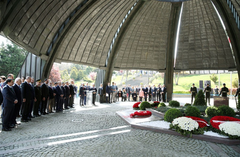 Cumhurbaşkanı Erdoğan'dan referandum sonrası ilk ziyaret - Resim: 1