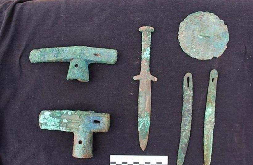 Sibirya'da 2500 yıllık mezardan çıkanlar görenleri şaşırttı - Resim: 4