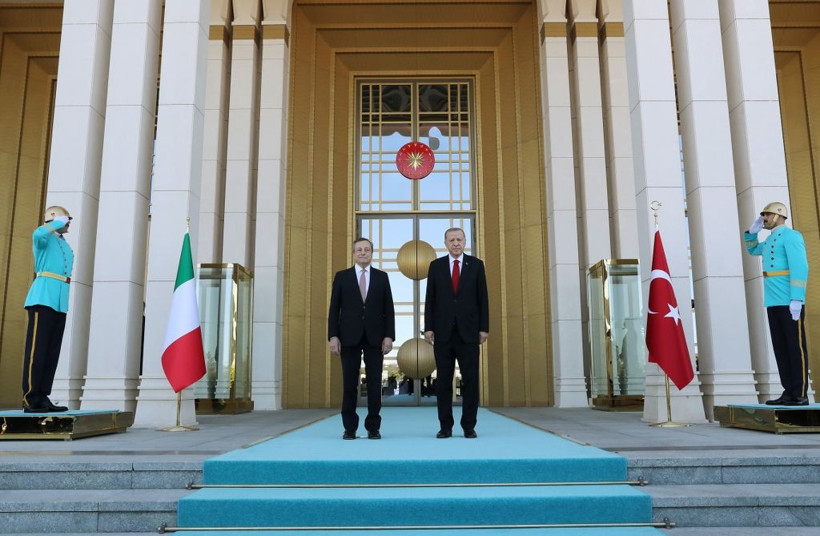 İtalya Başbakanı Draghi'ye resmi törenli karşılama - Resim: 4
