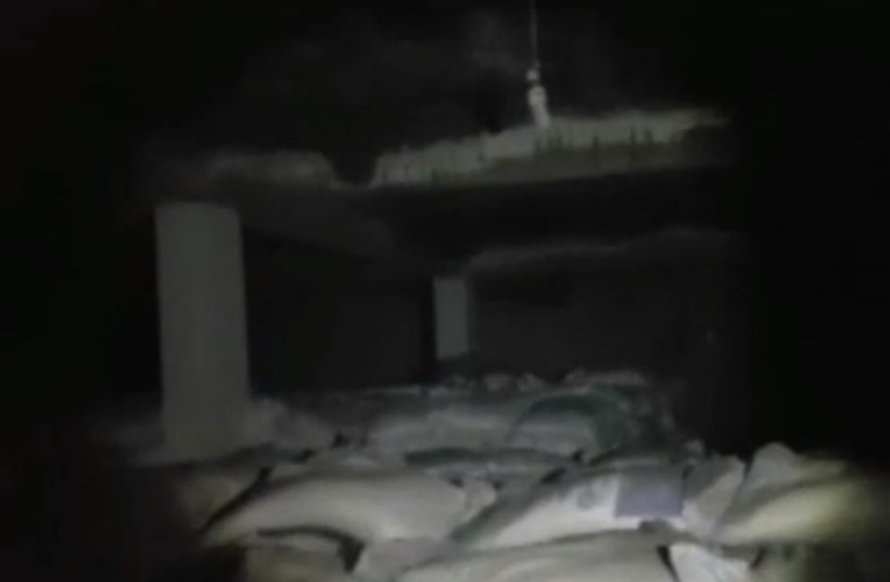 PKK’nın karaborsa şeker depoları ele geçildi - Resim: 4