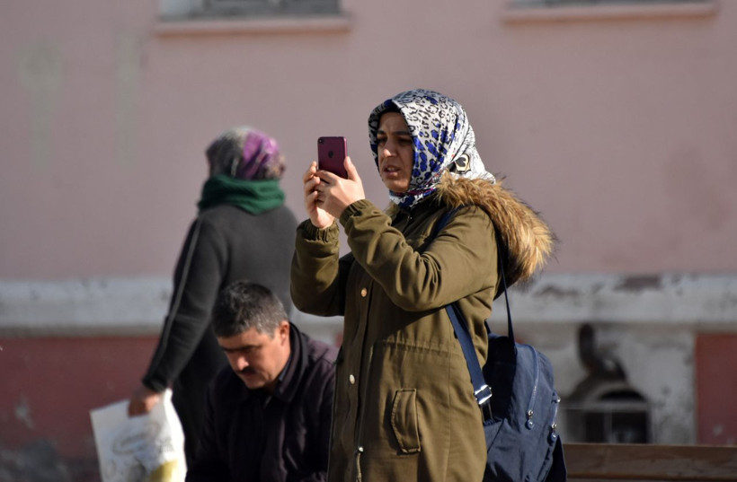 Hastane bahçesinde acı olayda kadından şaşırtan hareket - Resim: 4