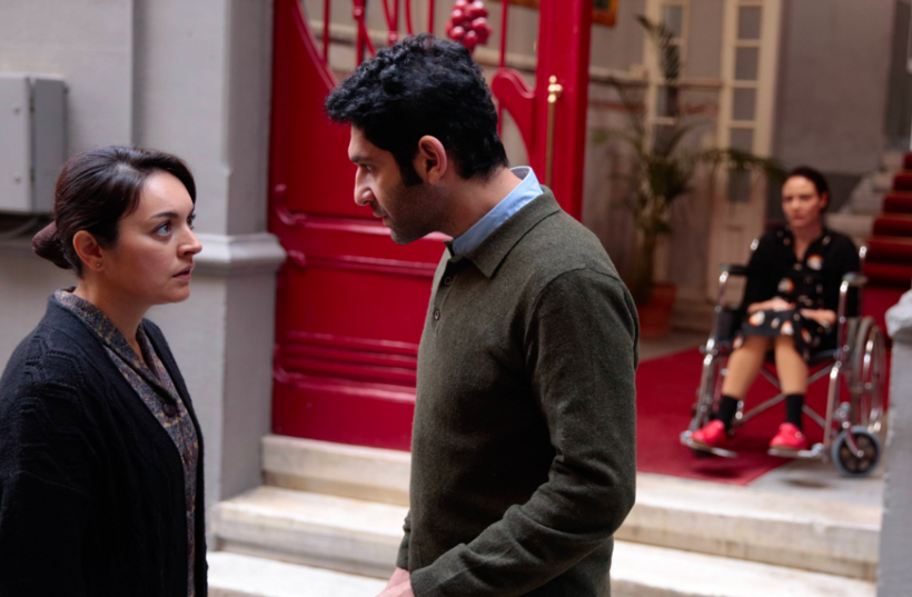 Naci'nin karısı geldi Safiye çıldırdı Masumlar Apartmanı karıştı - Resim: 3