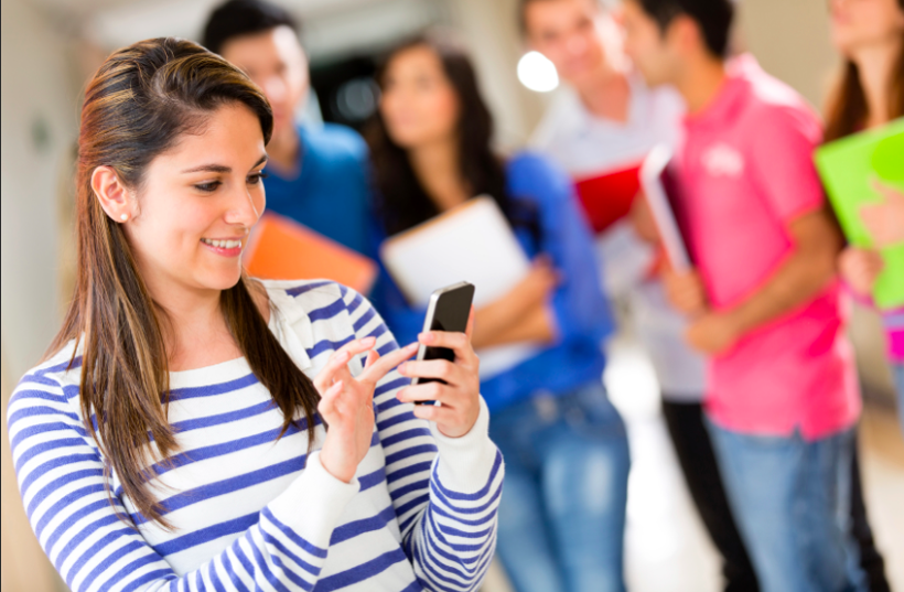 İşte öğrencilerin alabileceği 9 bin 500 TL altındaki telefon modelleri - Resim: 3