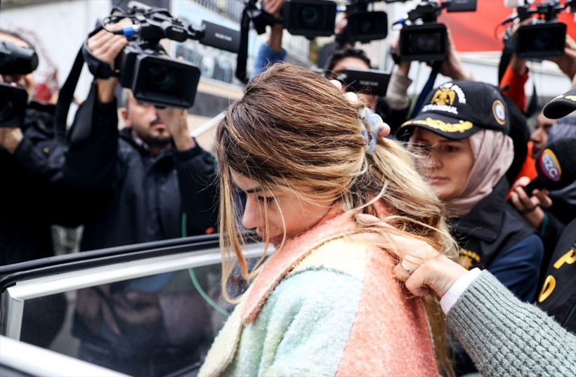 Seçil Erzan, sosyal medya fenomenleri Bahar ve Nihal Candan'la aynı koğuşa konuldu - Resim: 3