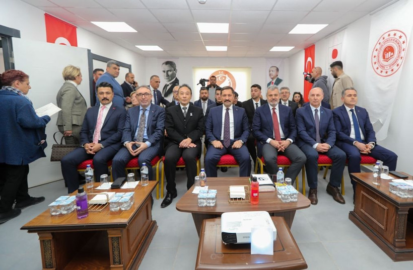 Japon Büyükelçi ve UNDP temsilcisinden Hatay’daki tesiste inceleme - Resim: 3