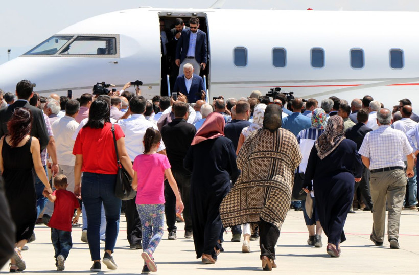 Binali Yıldırım Erzincan'da coşkuyla karşılandı! - Resim: 1