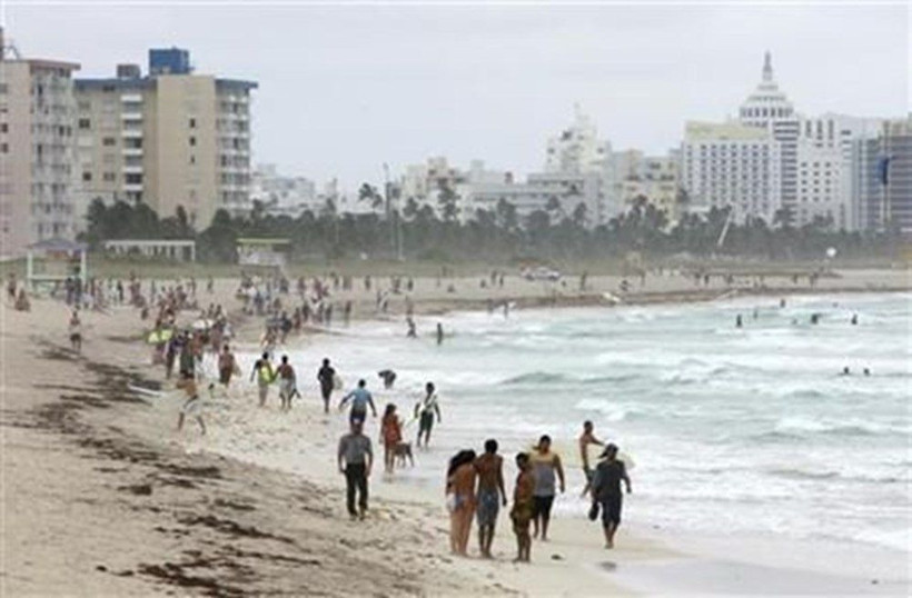Koronavirüs önlemi: Miami'nin tüm plajları kapatılıyor - Resim: 3